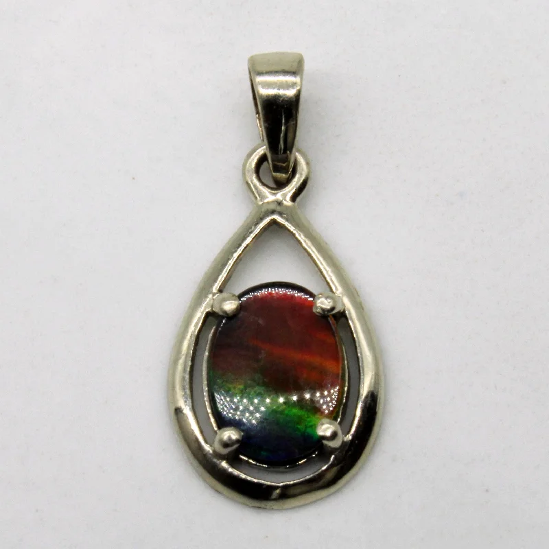 men’s hammered titanium ring Ammolite Pendant | 0.70ct |