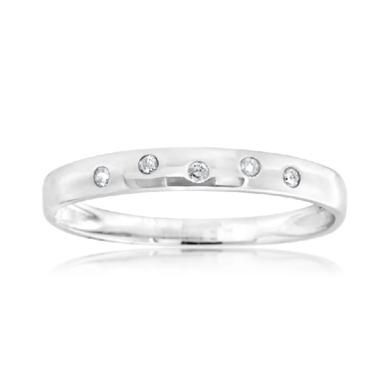 silver anklet with charms 9ct White Gold 0.05 Carat Diamond Ring with 5 Brilliant Diamonds silver anklet with charms 9ct White Gold 0.05 Carat Diamond Ring with 5 Brilliant Diamonds