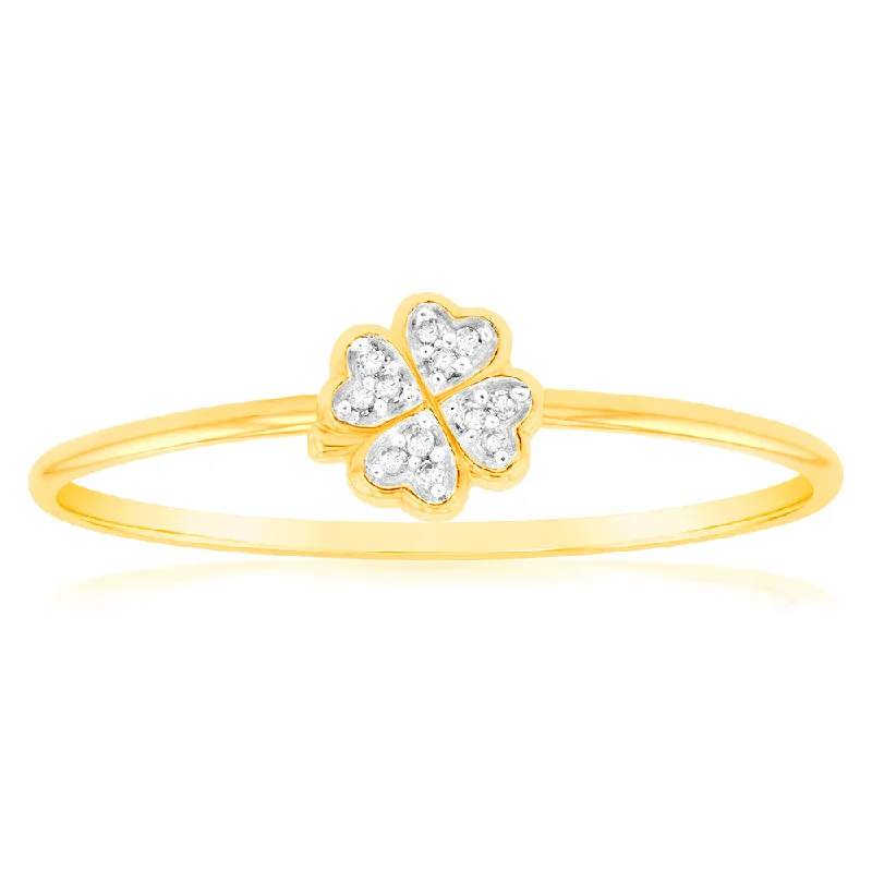 hammered silver pendant necklace 9ct Yellow Gold Diamond 4 Leaf Clover Ring with 12 Brilliant Diamonds