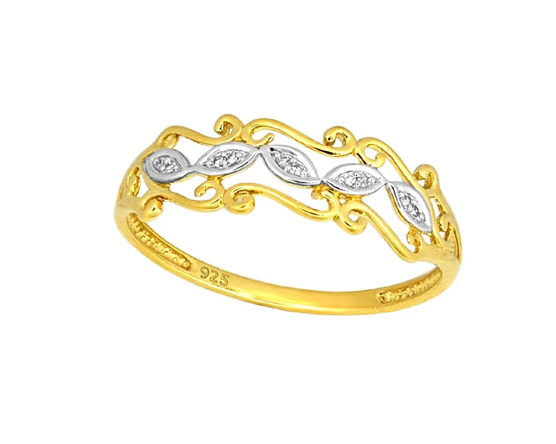 chunky gold chain necklace 9ct Yellow Gold Diamond Ring with 10 Brilliant Diamonds