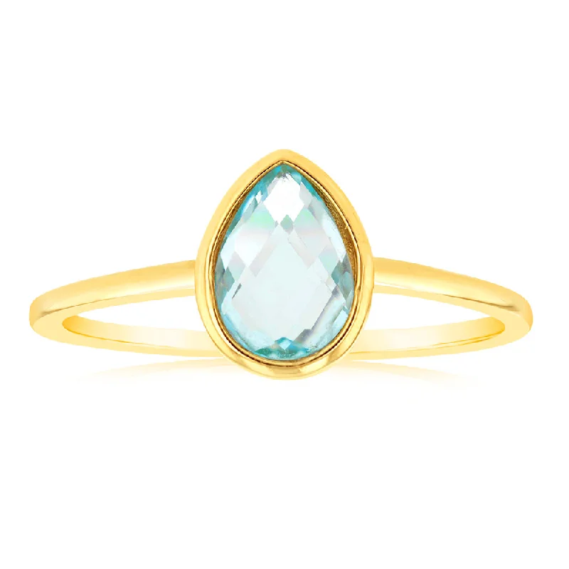 emerald cut diamond earrings 9ct Yellow Gold Natural Blue Topaz Ring