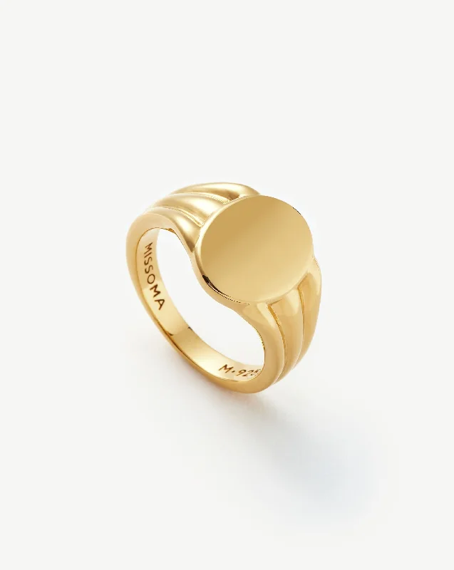 Engravable Oval Signet Ring | 18ct Gold Vermeil