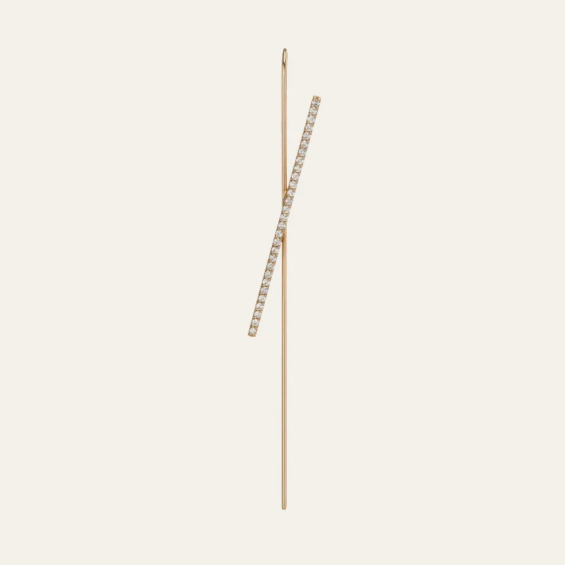 classic wedding set with diamonds LABULGARA Horizon Needle Earring
