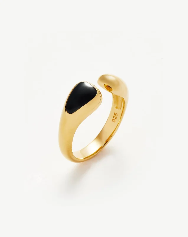 Savi Sculptural Black Onyx Open Ring | 18ct Gold Vermeil/Black Onyx