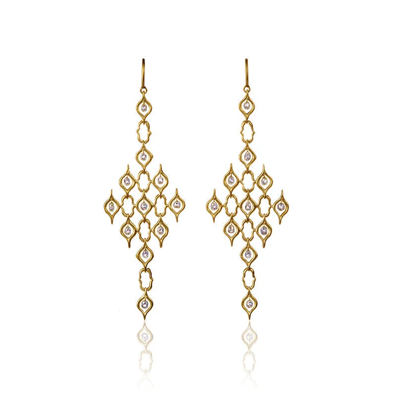 diamond halo engagement ring Screen Pattern Diamond Shape Earrings