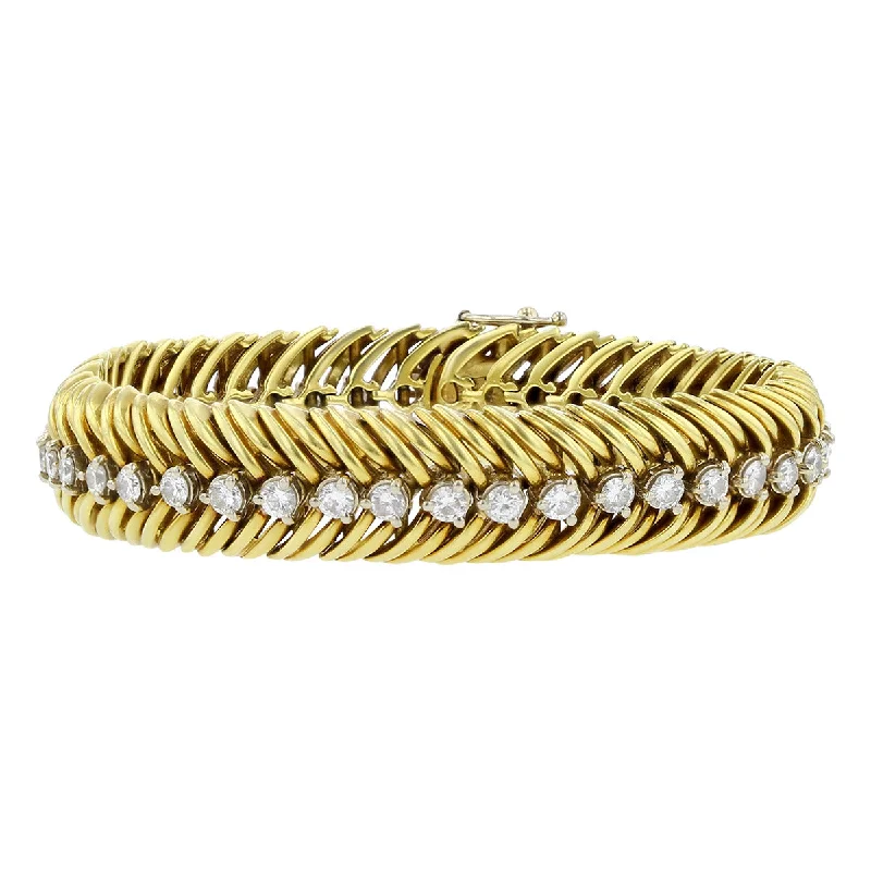 vintage-inspired gold locket 18K Yellow Gold Diamond Line Bracelet