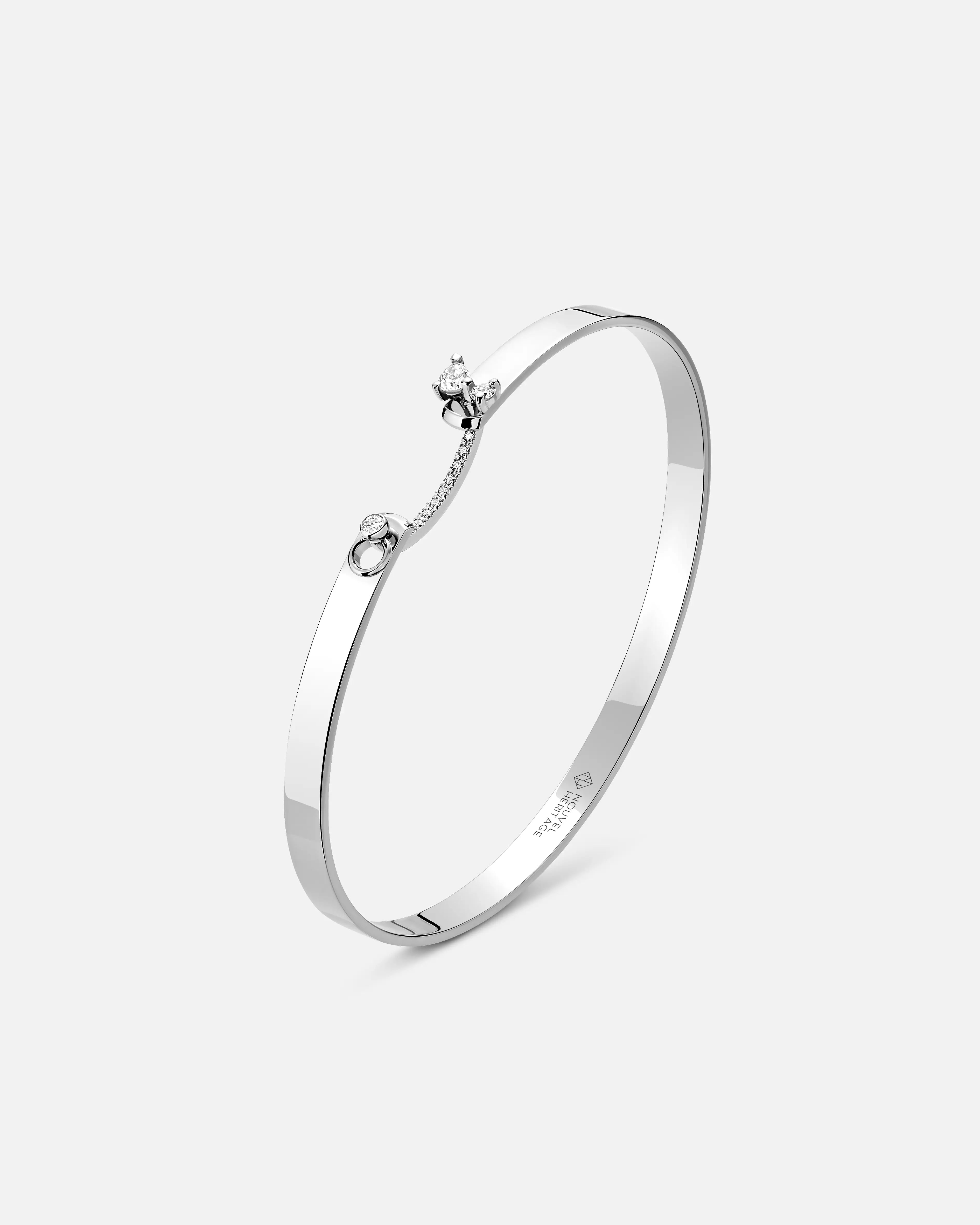 Cocktail Time Mood Bangle in White Gold