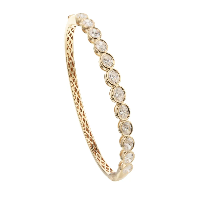 Diamond Oval Bangle