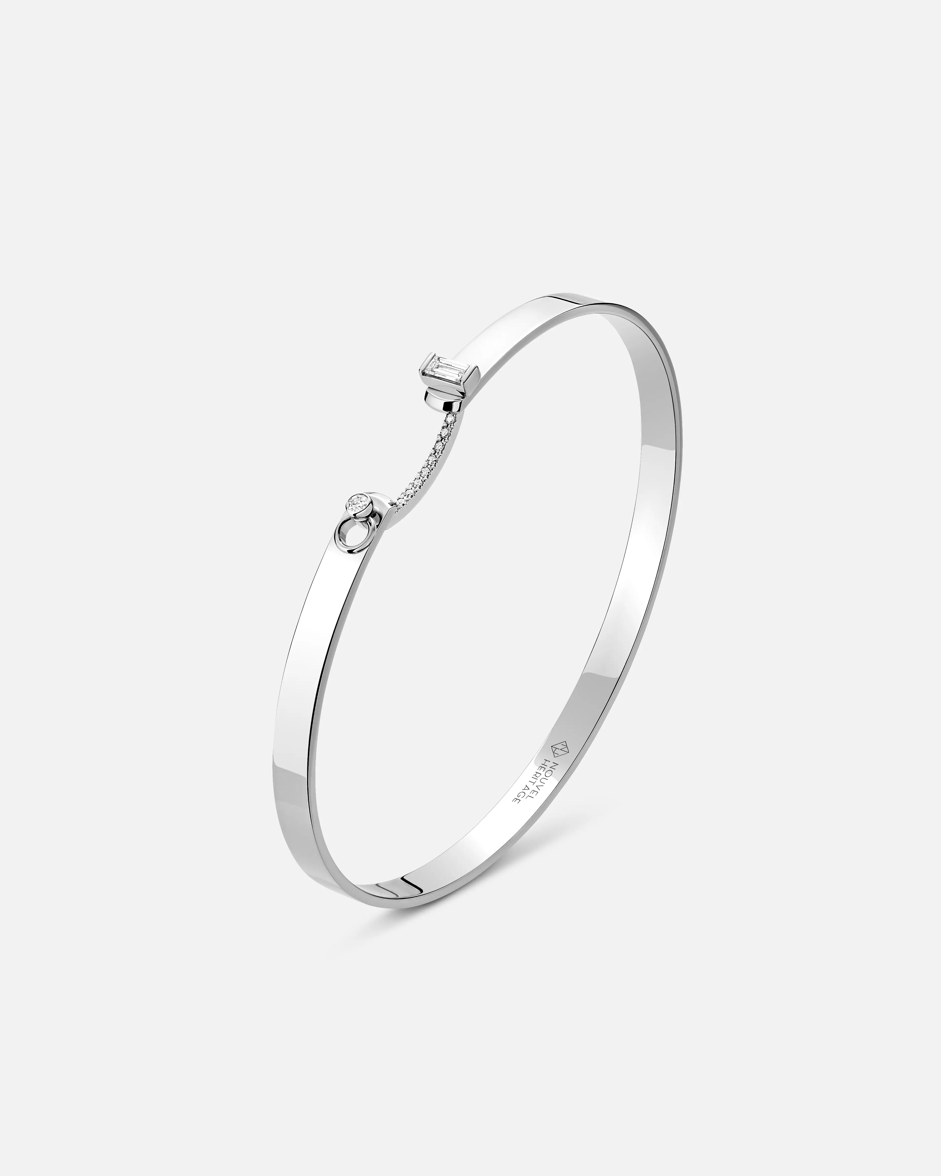 Dinner Date Mood Bangle in White Gold