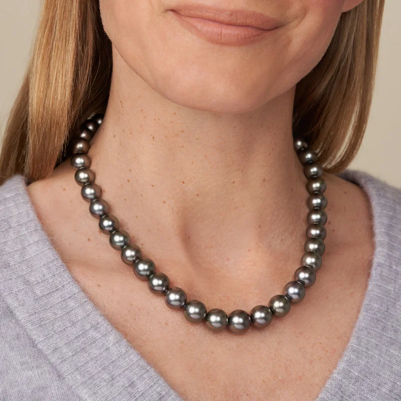 simple crescent moon ring 10.0-12.3 mm AAA Tahitian Round Pearl Necklace