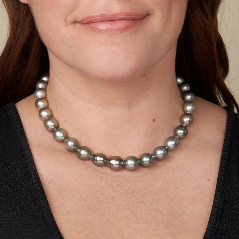 round cut diamond engagement ring 11.1-12.9 mm AAA Tahitian Drop Pearl Necklace