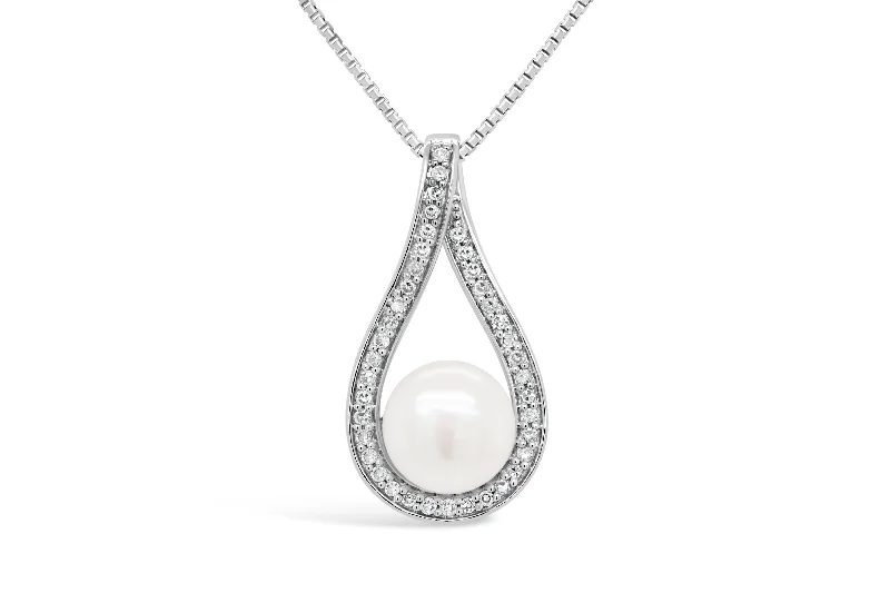 handcrafted beaded hoop earrings .20CT Diamond & Pearl Pendant
