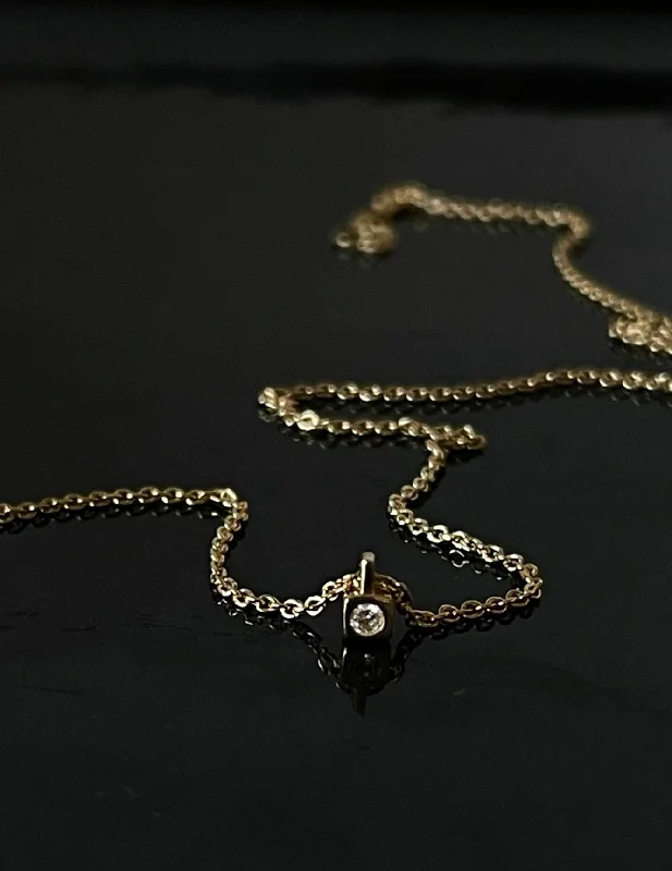 hammered silver wedding band Petit no.1 14K Gold Necklace w. Diamond
