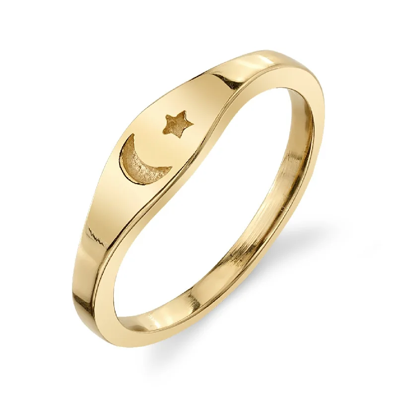 Moon & Star Mini Signet Ring