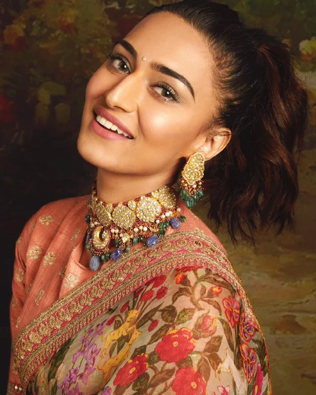 dainty opal nose ring Erica Fernandes - Shadi Polki Choker
