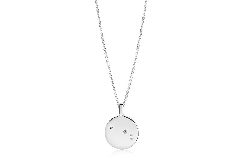 oval blue sapphire ring Zodiaco Aries Silver Necklace w. White Zirconias